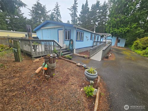 1205 302nd St, Ocean Park, WA, 98640-5067 | Card Image