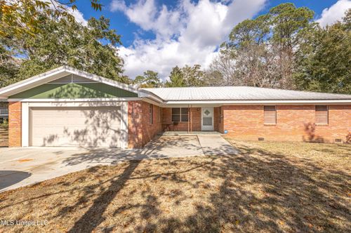 2408 Callie Rd, Gautier, MS, 39553-4206 | Card Image