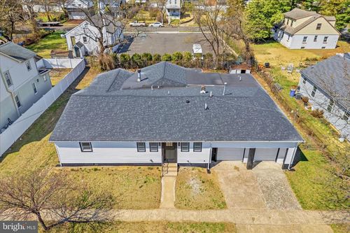 523 Front St, PALMYRA, NJ, 08065-2310 | Card Image