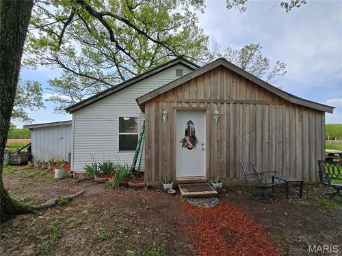 18896 Highway H, Elk Creek, MO, 65464-8124 | Card Image