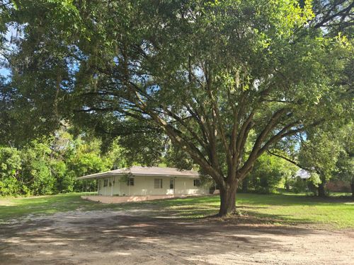 18566 Nw 242nd St, High Springs, FL, 32643-9152 | Card Image