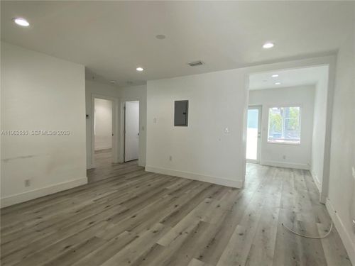 a-1650 Sw 3rd St, Miami, FL, 33135 | Card Image