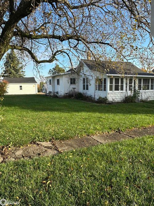 707 Commercial St, Union, IA, 50258-7768 | Card Image