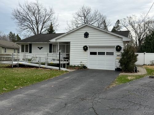 501 Chestnut St, Syracuse, NY, 13212-2012 | Card Image