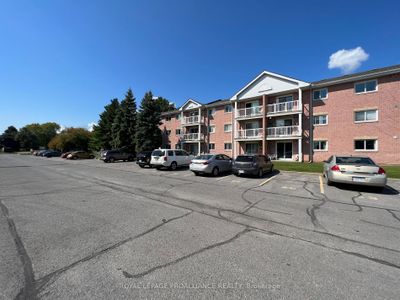 215 - 175 Haig Rd, Condo with 2 bedrooms, 1 bathrooms and 1 parking in Belleville ON | Image 2