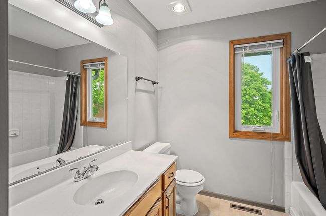 Full shared bathroom upstairs! | Image 21