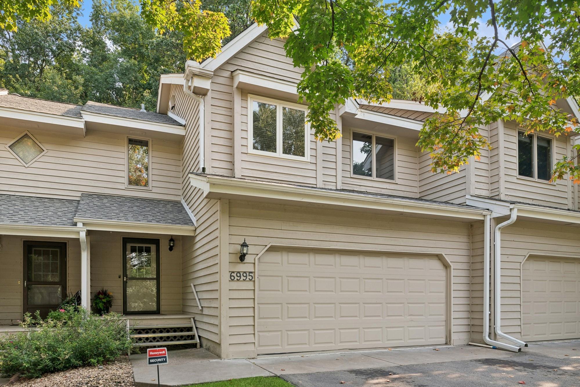 Edenvale Blvd, Eden Prairie, MN 55346