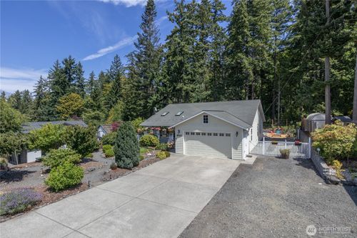 3017 S Regent St, Port Angeles, WA, 98362-6949 | Card Image