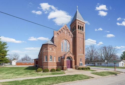 332 S Macon St, Bement, IL, 61813-1411 | Card Image