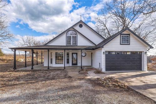 140 Nw 1501st Rd, Urich, MO, 64788-8253 | Card Image