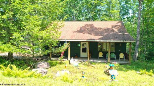 644 Pine Dr, Terra Alta, WV, 26764 | Card Image