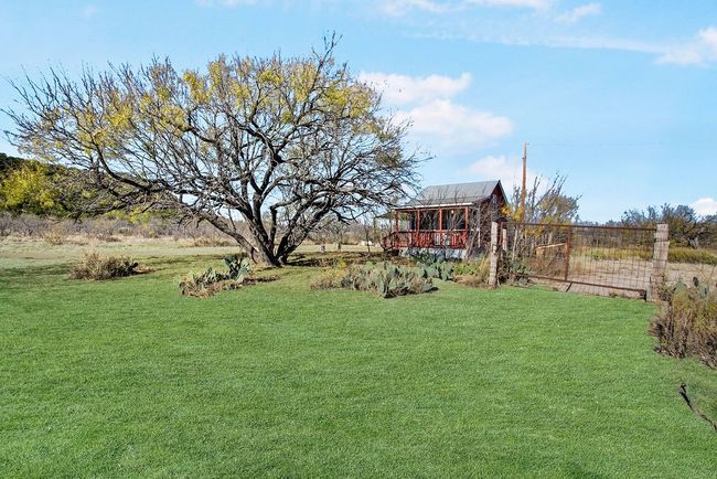 9475 N Us Highway 377, House other with 3 bedrooms, 2 bathrooms and 5 parking in Junction TX | Image 29