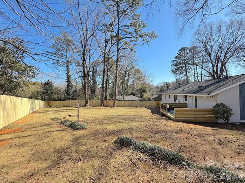 5413 Ruth Dr, Charlotte, NC, 28215-2225 | Card Image