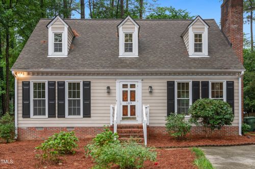 109 Grey Fox Court, Cary, NC, 27511 | Card Image