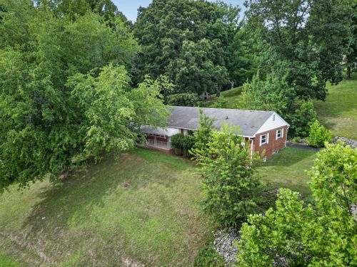 1561 Diederich Blvd, Russell, KY, 41169-1677 | Card Image