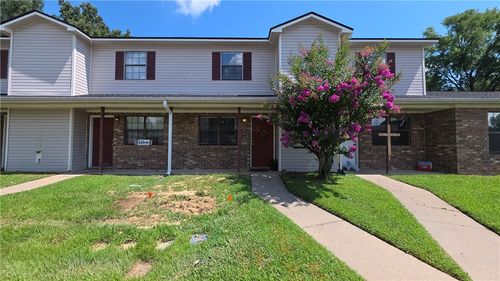 1407 E O St, Russellville, AR, 72801-3235 | Card Image
