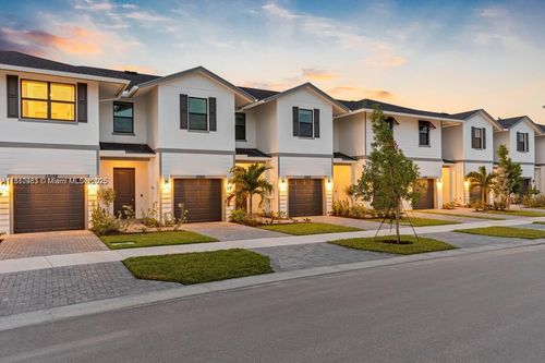 20-218-13138 Sw Valletta Way, Port St. Lucie, FL, 34987-5473 | Card Image