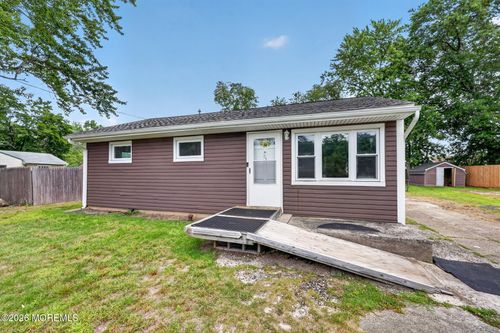 33 Stagecoach Rd, SOUTHAMPTON, NJ, 08088-1354 | Card Image