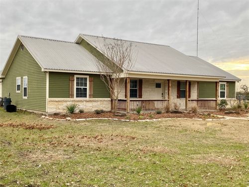 103 Bluebonnet St, Carmine, TX, 78932-5204 | Card Image