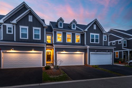 2234 Weatherbee Lane, Naperville, IL, 60563 | Card Image