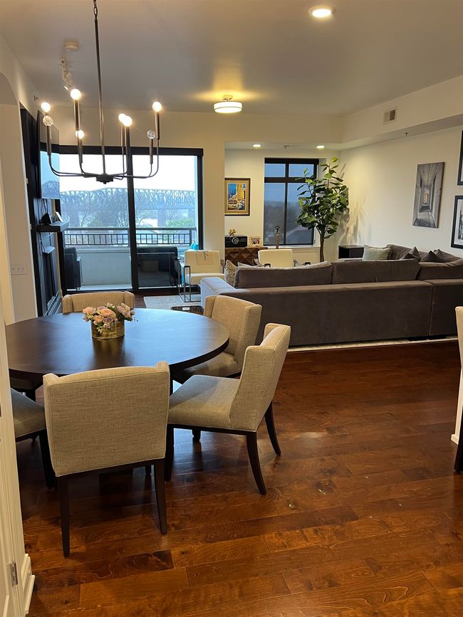 APT-505 - 717 S Riverside Dr, Condo with 3 bedrooms, 3 bathrooms and null parking in Memphis TN | Image 9