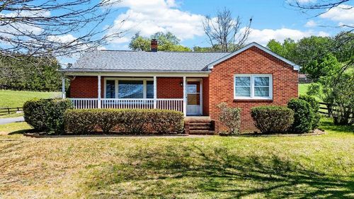 488 Buffalo Gap Hwy, CHURCHVILLE, VA, 24421 | Card Image