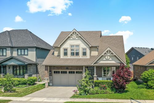 7 Portland St, Collingwood, ON, L9Y0W9 | Card Image