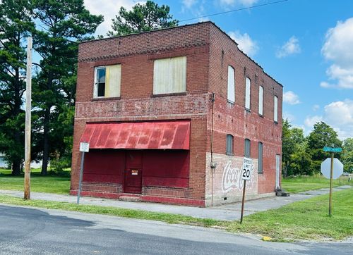 301 Union Avenue, Dowell, IL, 62927 | Card Image