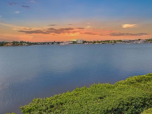 3-a-1302 Chesapeake Ave, Naples, FL, 34102-0521 | Card Image