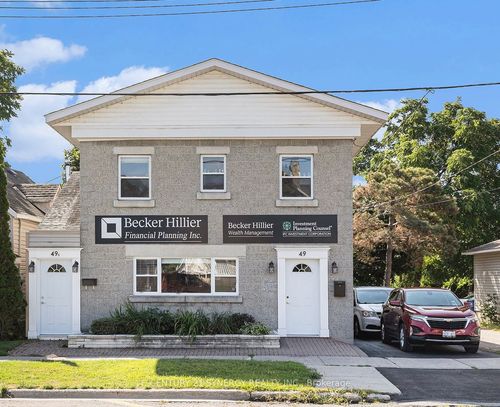 49 Main St E, Smiths Falls, ON, K7A1A5 | Card Image