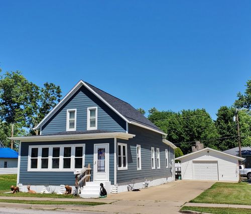 2114 Ohio St, Michigan City, IN, 46360-5831 | Card Image