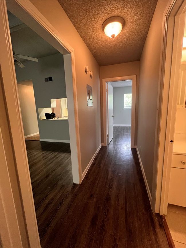 APT-206 - 1514 Forest Trl, Condo with 2 bedrooms, 2 bathrooms and 1 parking in Austin TX | Image 7