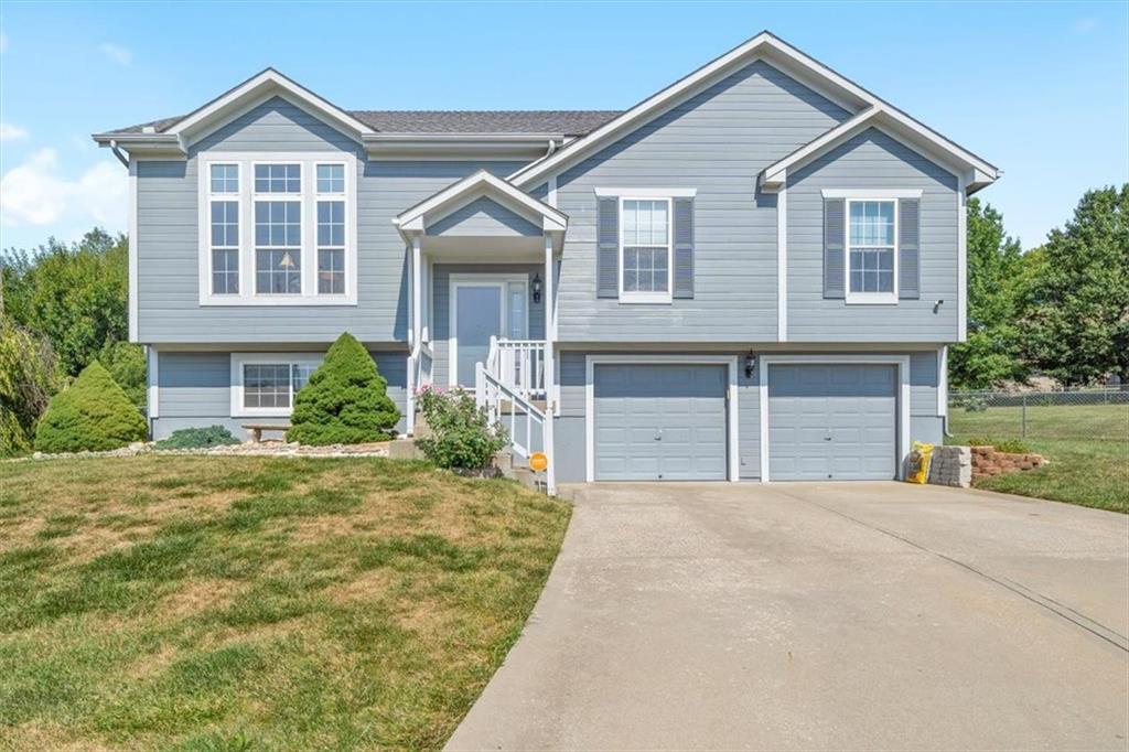 302 Lacy Court, For Sale in Belton Zoocasa