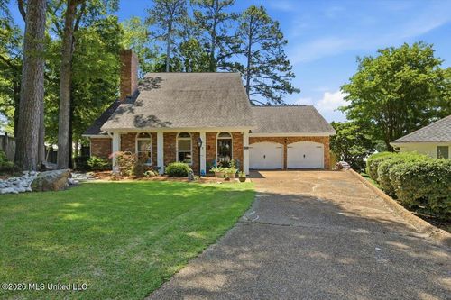 135 Winter Teal Pl, Madison, MS, 39110-9282 | Card Image
