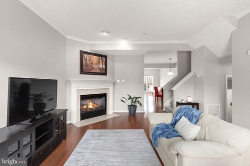 352 Foreland Garth, ABINGDON, MD, 21009-3092 | Card Image