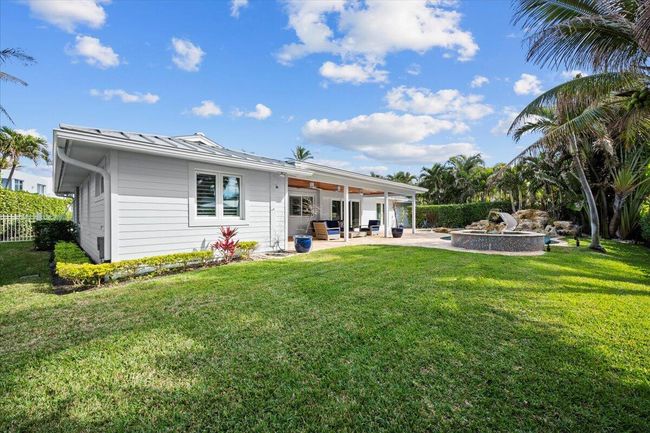 48 Ocean Dr, House other with 3 bedrooms, 2 bathrooms and null parking in Jupiter Inlet Colony FL | Image 23