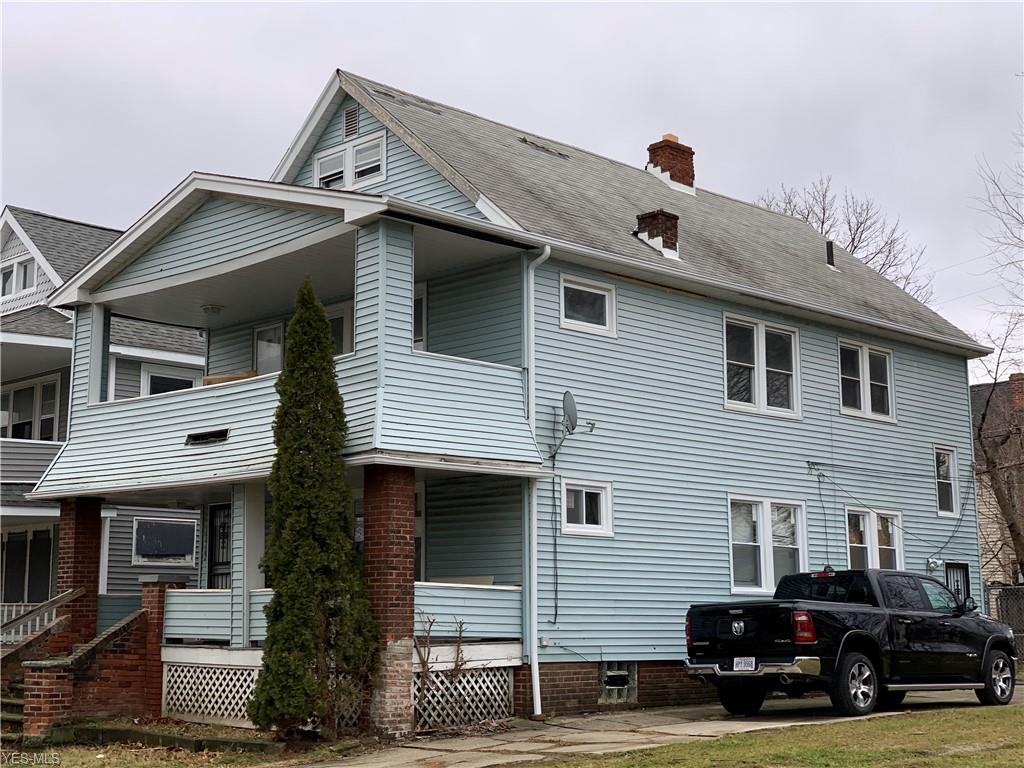 13702 Eaglesmere Avenue, Sold in Cleveland Zoocasa