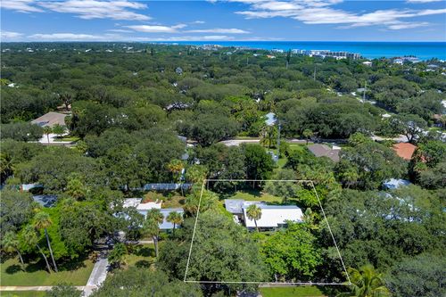 655 Acacia Rd, Vero Beach, FL, 32963-1753 | Card Image