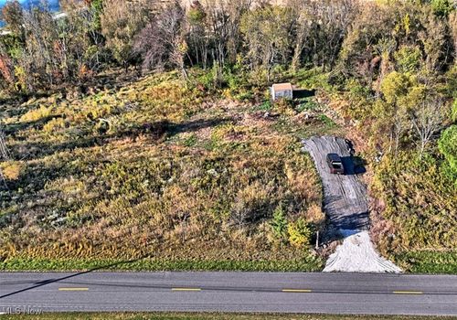 7041 Wolff Rd, Medina, OH, 44256-9433 | Card Image