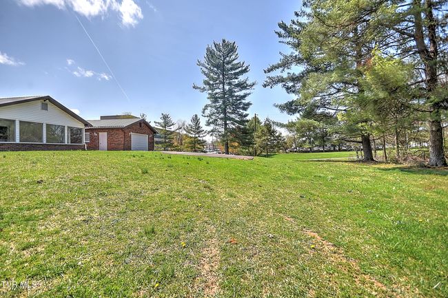 646 Meadow View Rd, House other with 4 bedrooms, 2 bathrooms and null parking in Bristol TN | Image 52