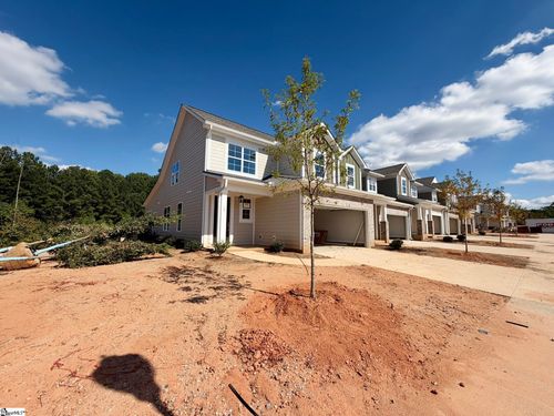 17 Hasbrook Ln, Greenville, SC, 29607-4587 | Card Image