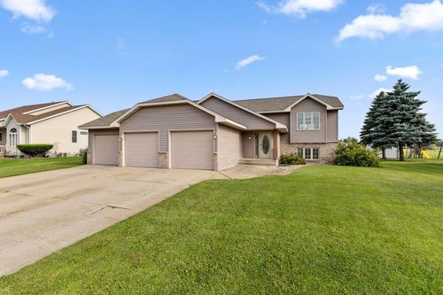 1305 18th St E, Glencoe, MN, 55336-1665 | Card Image
