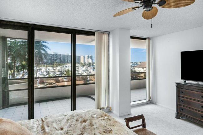 252 - 100 Lakeshore Drive, Condo with 3 bedrooms, 4 bathrooms and null parking in North Palm Beach FL | Image 30