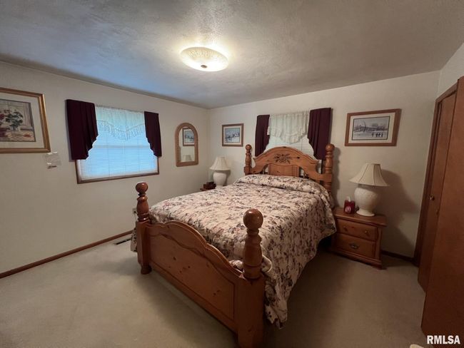 633 Mission Dr, House other with 3 bedrooms, 2 bathrooms and null parking in Kewanee IL | Image 23