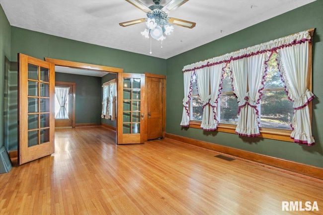 330 W Loud St, House other with 4 bedrooms, 1 bathrooms and null parking in Virden IL | Image 8