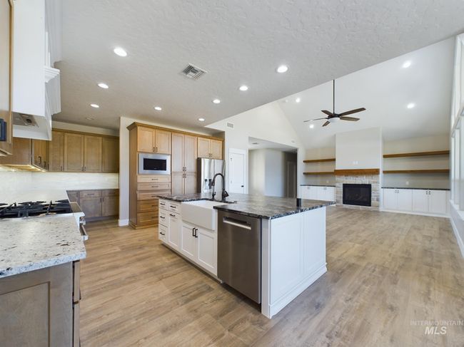 1 Highway 16, House other with 4 bedrooms, 2 bathrooms and 3 parking in Emmett ID | Image 4