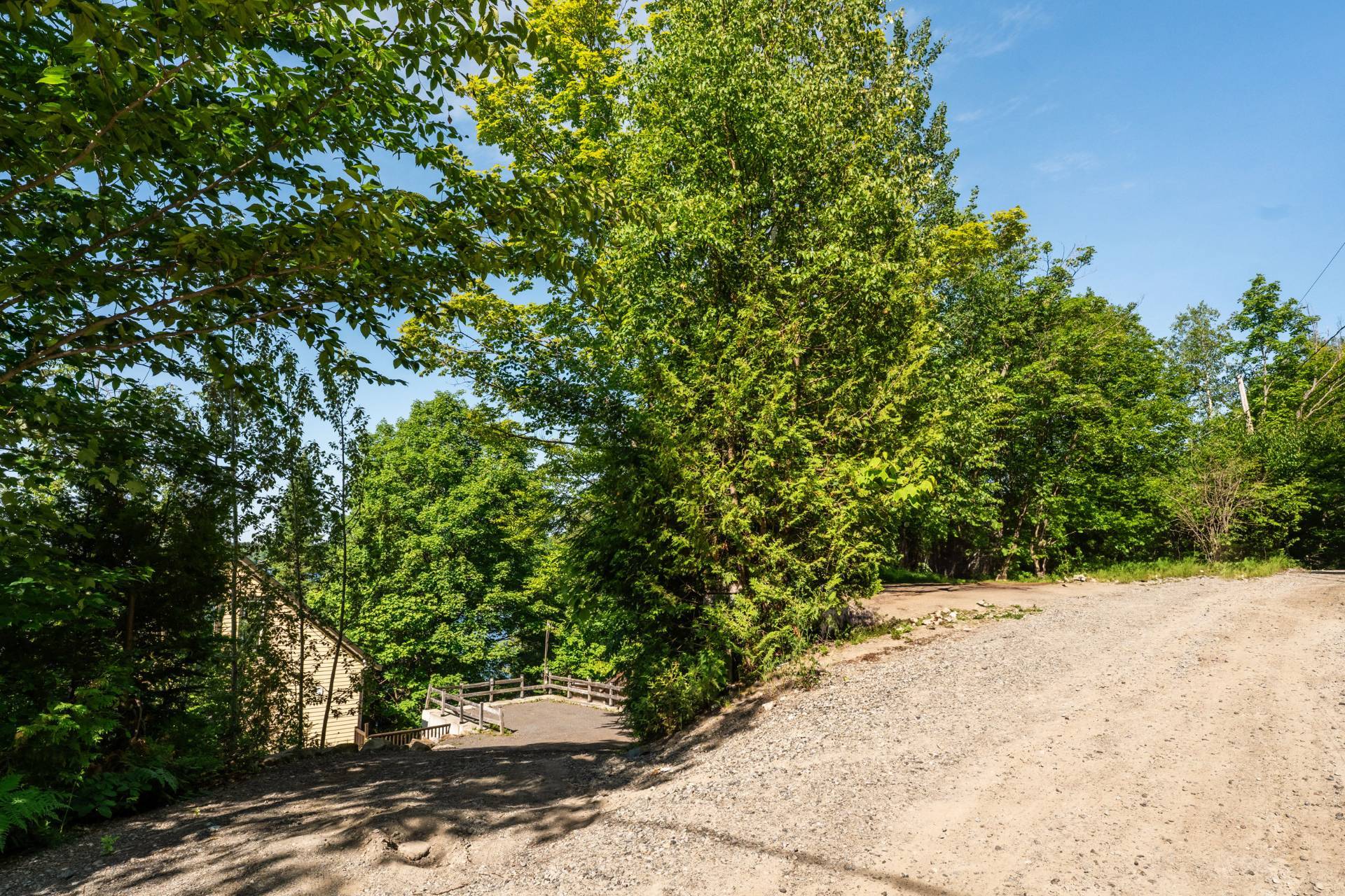 Residential in Chertsey 3