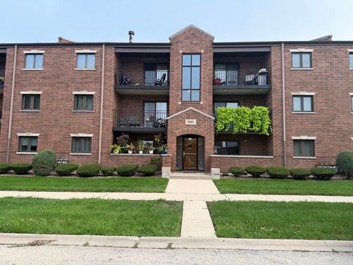 1a-7935 W 90th Street, Hickory Hills, IL, 60457 | Card Image