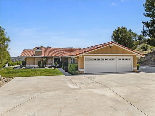 30120 Hasley Canyon Rd, Castaic, CA, 91384-4515 | Card Image