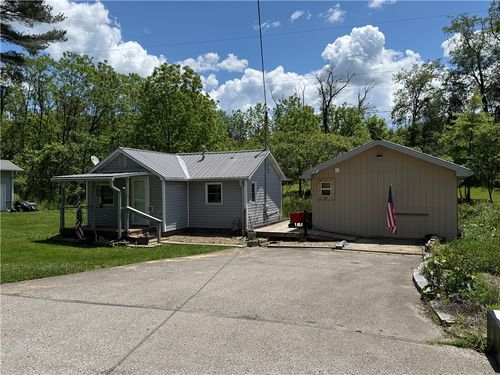 144 Scott Rd, New Salem, PA, 15468-1122 | Card Image